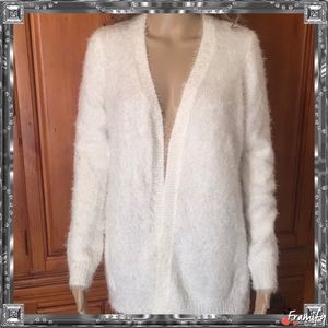 Super Soft White Sweater sz sm